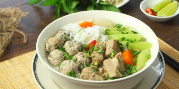 Bun Moc Doc Mung: A Traditional Delicacy from Vietnam