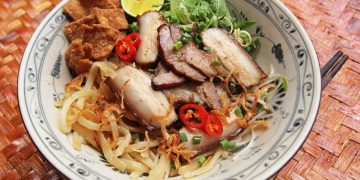 Cao Lau Hoi An: The Quintessential Noodle Dish of Ancient Town